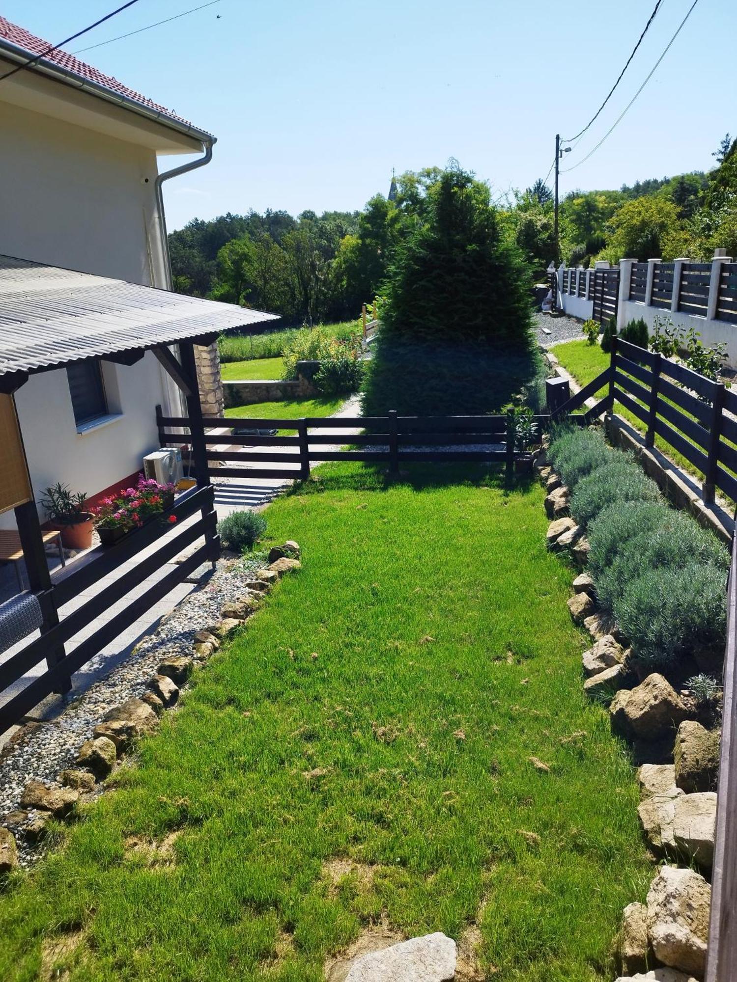 Holling Apartman Fertőboz Εξωτερικό φωτογραφία